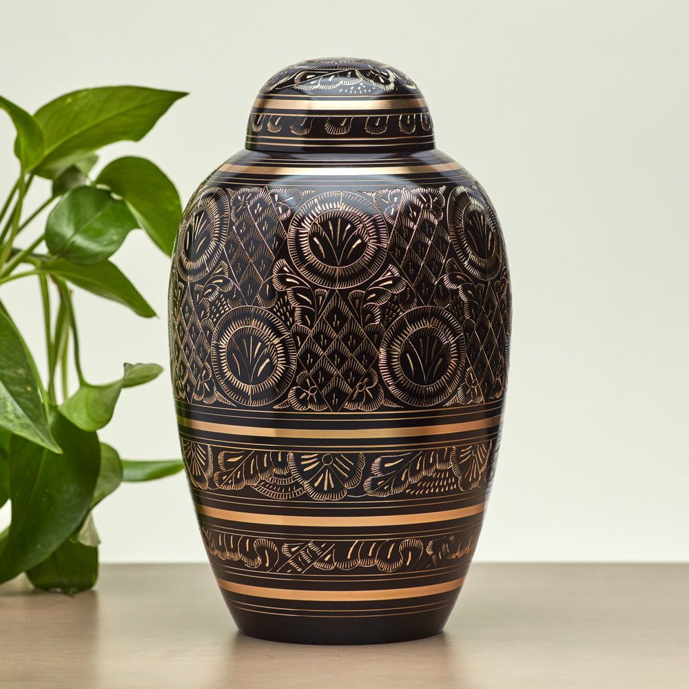Bianca Brass Urn